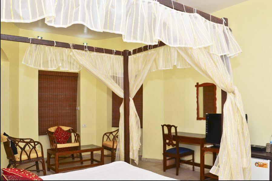 Hotel Banyan Tree Courtyard Calangute Zewnętrze zdjęcie